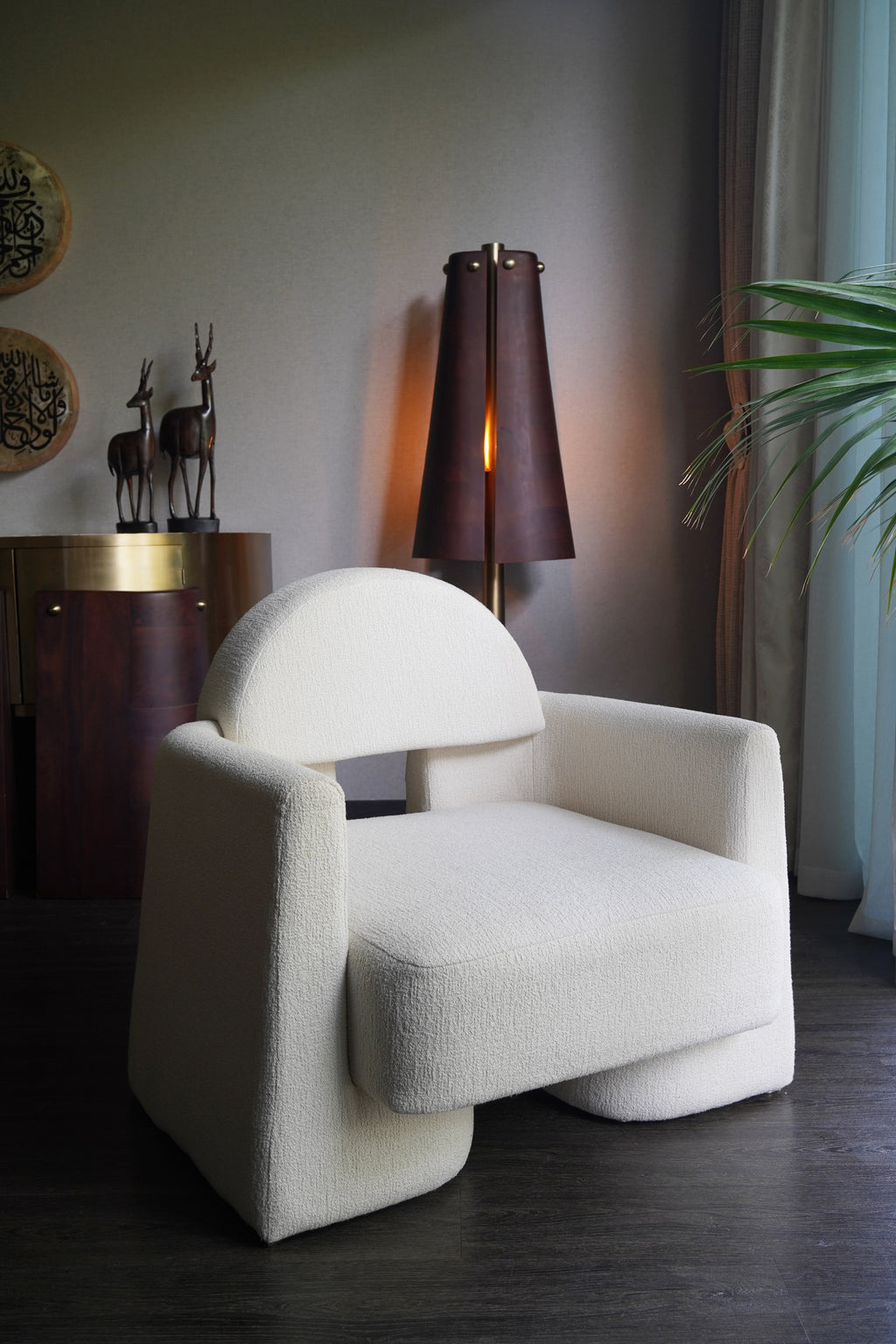 Juthoor Armchair